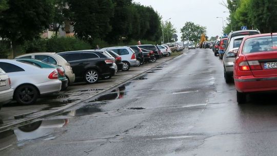 Samochodowy paraliż Gryfina trwa