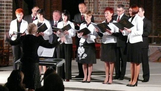 Sanctus i Sedinum Chamber zapraszają na koncert