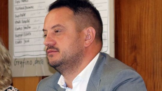 Sawaryn z Milerem zubożyli gminę o karę umowną. Mamy dokumenty