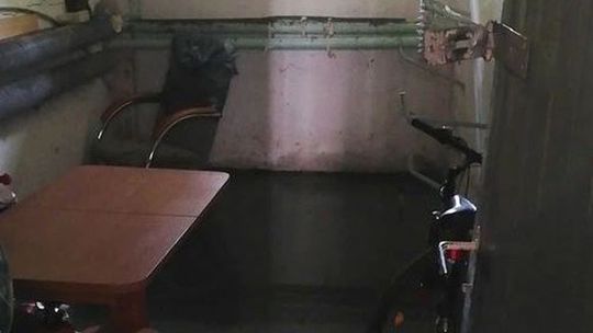 Ścieki wybijają, a zapach unosi się niemiłosiernie obrzydliwy - list Ścieki wybijają, a zapach unosi się niemiłosiernie obrzydliwy - list