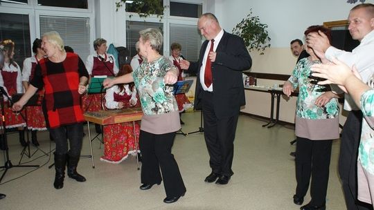 Seniorzy bawili się w Gardnie