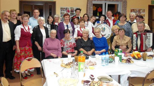 Seniorzy bawili się z Kapelą Ludową Wełtynianka