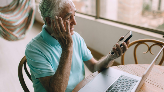 Które seniorki i seniorzy dostaną tym razem po czternastce? Brak zmiany, to duża różnica