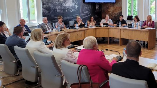 Skandal radzie: Radna Barbara Nożewnik wyrzucona z posiedzenia komisji rewizyjnej