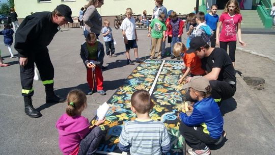 Skąpane w czekoladowej fontannie