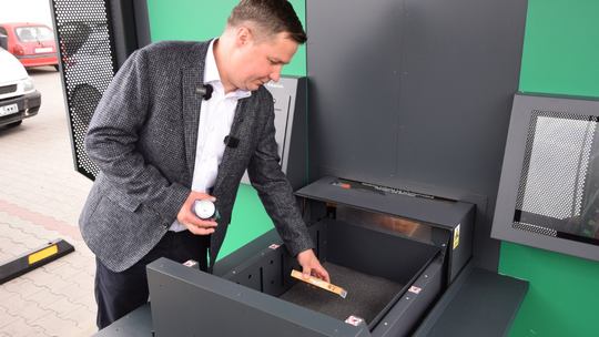 Sklep - automat już powstał. Kupujesz, ale do niego nie wchodzisz Sklep - automat już powstał. Kupujesz, ale do niego nie wchodzisz