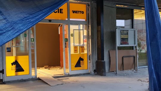 Sklep Netto zamknięty na cztery spusty