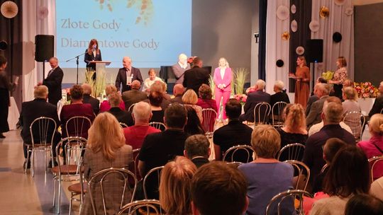 Ślub brali jak elektrownię otwierali. Jubilaci wspominali