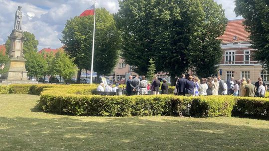 Słyniemy, ale nie z tego co trzeba. To nie jest historia lądowania na Księżycu