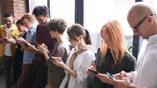 Znajdziemy na nim pełno bakterii, wirusów i grzybów. Są sposoby