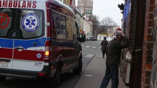 Śmierć 12-latka. Ojciec dzwonił na pogotowie dwa razy.