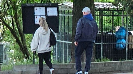 Śmierć gasi światło życia, ale nigdy nie gasi światła miłości