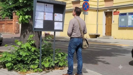 Śmierć uczy nas, że najtrudniejsza do oddania jest ta miłość, którą wciąż nosimy w sobie