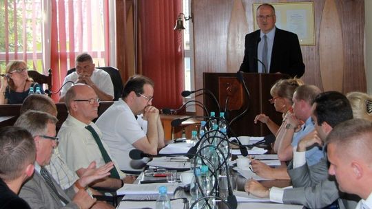 Sprawa targowiska miejskiego wraca na sesję. Finanse PUK i GTBS