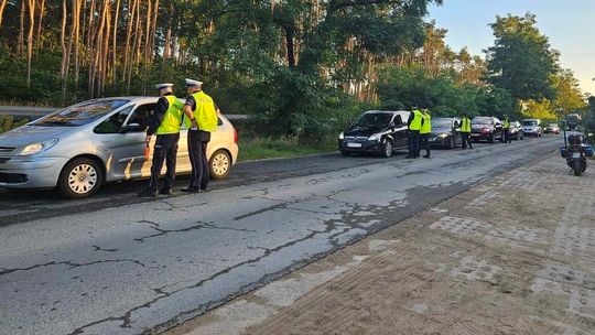 Sprawdzali pracowników jadących do pracy