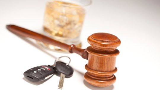 Stanął przed sądem za wjechanie w dom po pijanemu