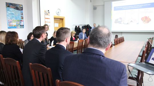 Stopa bezrobocia rejestrowanego - 7,5%