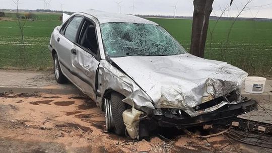 Stracił panowanie nad kierownicą. Skutki były poważne