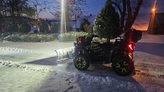 Strażacy z OSP w akcji od świtu. Bezpieczeństwo mieszkańców na pierwszym miejscu