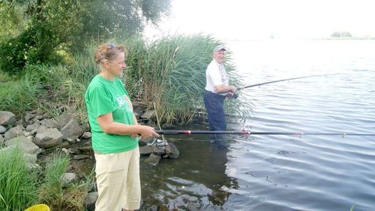 Strażacy zapraszają na rodzinne wędkowanie