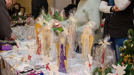 Świąteczny kiermasz w ZUW