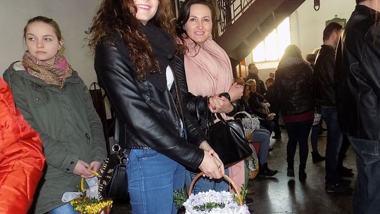 Święconka gotowa na wielkanocne śniadanie