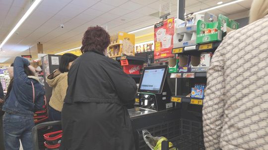 Święta bez luksusów i zaciskania pasa. Znamy konkretne kwoty jakie wydamy na wielkanocny stół