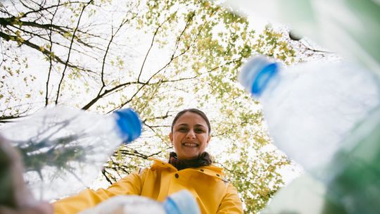 System kaucyjny podlega dużej krytyce. Polacy punktują jego wady