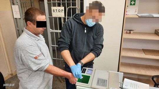 Tak bił, że zabił. Chciał uciec za granicę