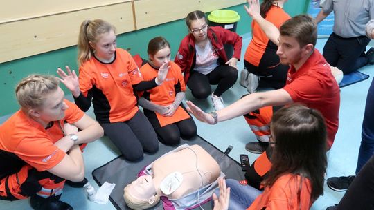 Tak działają i szkolą - do końca świata i jeden dzień dłużej [FOTO]
