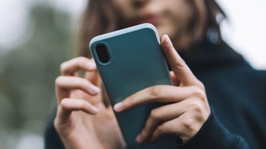 Przenosimy numery telefonów na potęgę. Nowa oferta lepsza niż stara