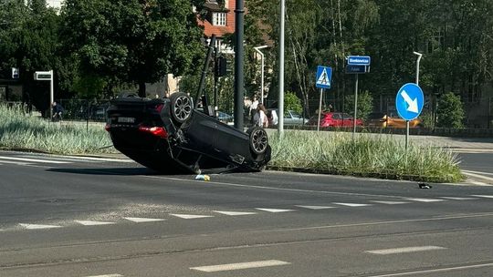 Wystarczyła chwila nieuwagi. Niebezpieczny manewr przyniósł niepożądany skutek