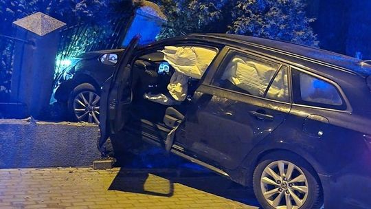 Jak to się stało, że wjechał w ogrodzenie?