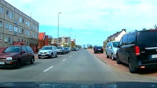 Tak zaparkowane auta ograniczają płynność ruchu