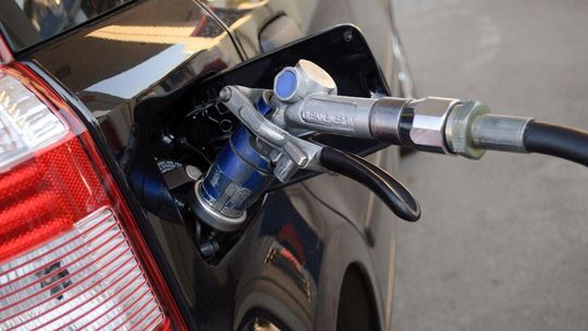 Tankujesz gaz? Zapłacisz więcej! Zapowiedź podwyżek, delikatna, ale...