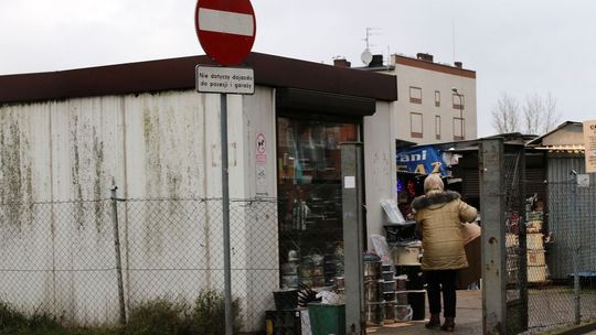 Targowisko przed świętami ożywa