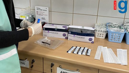 Testy na koronawirusa z certyfikatem codziennie w przychodni Salus