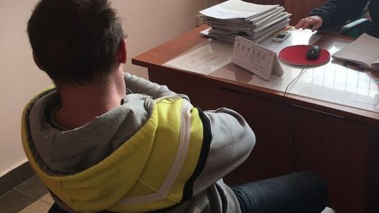 To hipokryzja do kwadratu - ocenia czytelnik