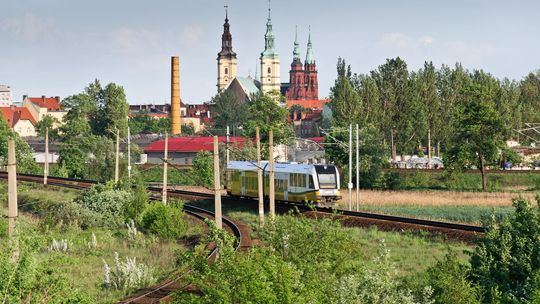 To najszybsze połączenie kolejowe! Atrakcyjna oferta na przedłużony weekend