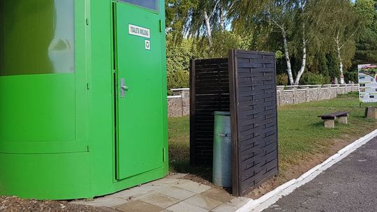 Toaleta jest, ale dlaczego zamknięta?