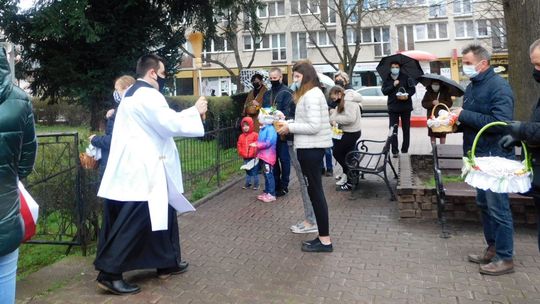Tradycja wielkanocna wygrywa z pandemią [ZDJĘCIA]