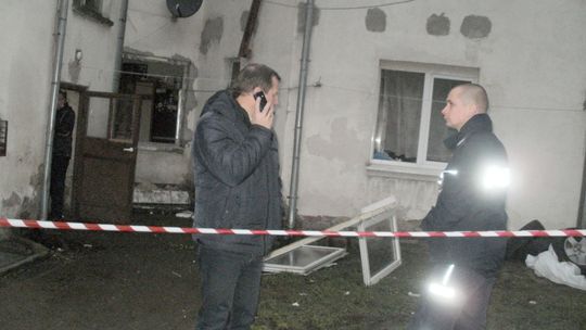 Tragedia na ul. Kościelnej - prokurator i policja ustalają przyczyny i okoliczności 