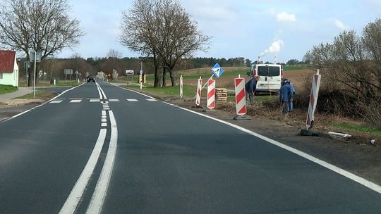 Tu przewróciła się cysterna Tu przewróciła się cysterna