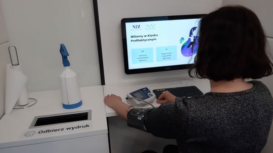 Tu zbadasz poziom ciśnienia, zmierzysz się, zważysz, sprawdzisz skład masy ciała i swój indeks BMI Tu zbadasz poziom ciśnienia, zmierzysz się, zważysz, sprawdzisz skład masy ciała i swój indeks BMI