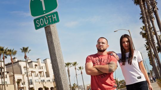 Ubrania dla aktywnych - jak skompletować swój zestaw? Ubrania dla aktywnych - jak skompletować swój zestaw?