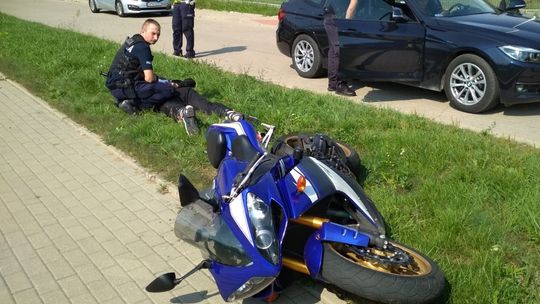 Uciekał z narkotykami na motorze. Miał wiele powodów aby nie dopadła go policja