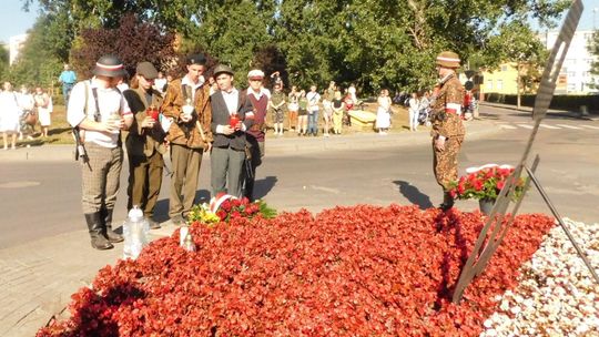Uczczono 76. rocznicę Powstania Warszawskiego [ZDJĘCIA]