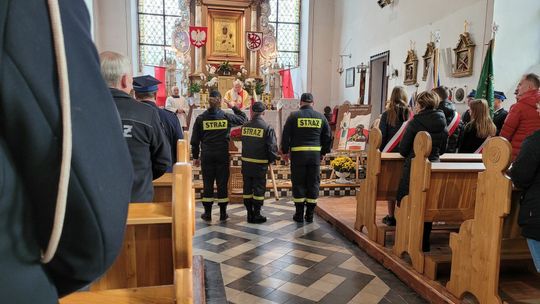 Uczestniczyli we mszy św. w intencji Ojczyzny podczas Święta Niepodległości [FOTO]