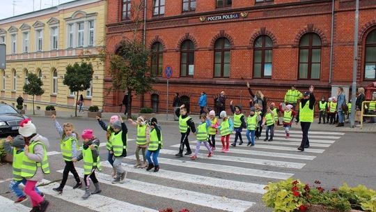 Uczyli się, jak bezpiecznie przechodzić przez jezdnię [FOTO]