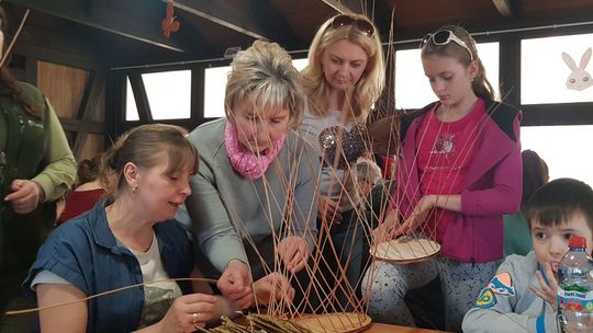 Uczyli wyplatać kosze Uczyli wyplatać kosze